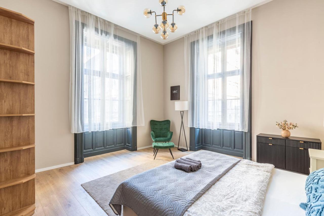 Apartmán Luxurious & Spacious In The Kertesz Street *
