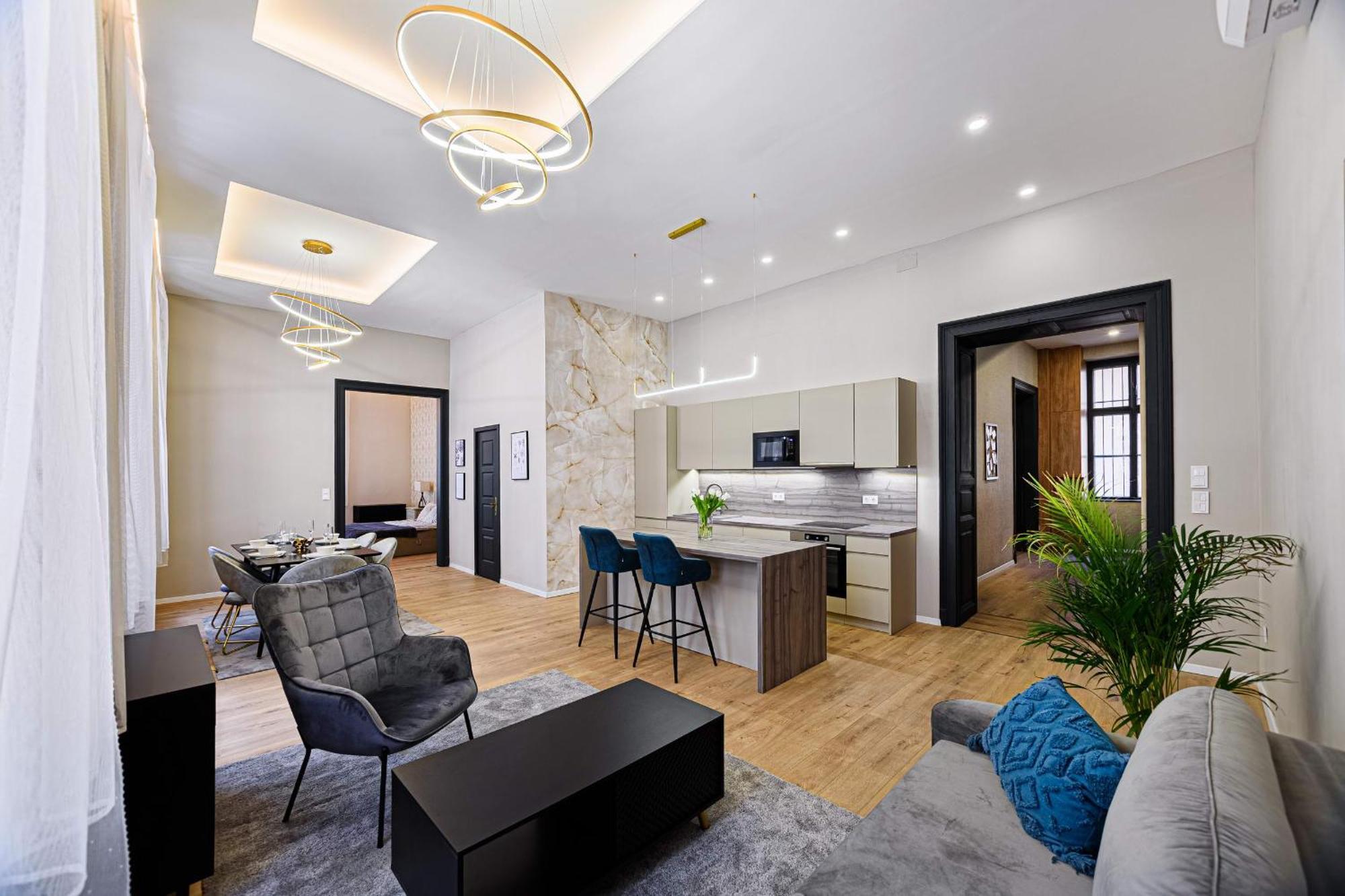 Apartmán Luxurious & Spacious In The Kertesz Street *