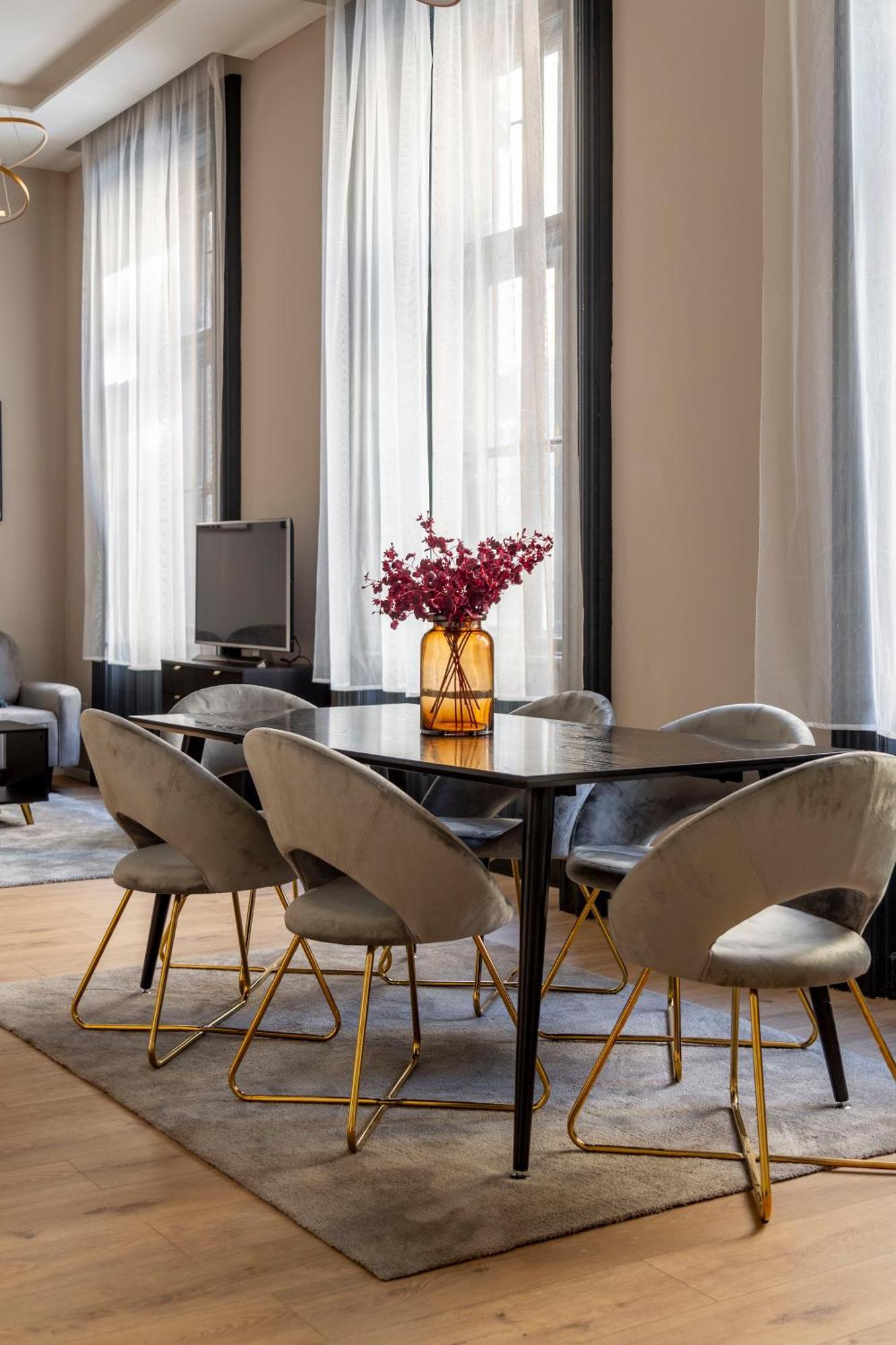 Apartmán Luxurious & Spacious In The Kertesz Street