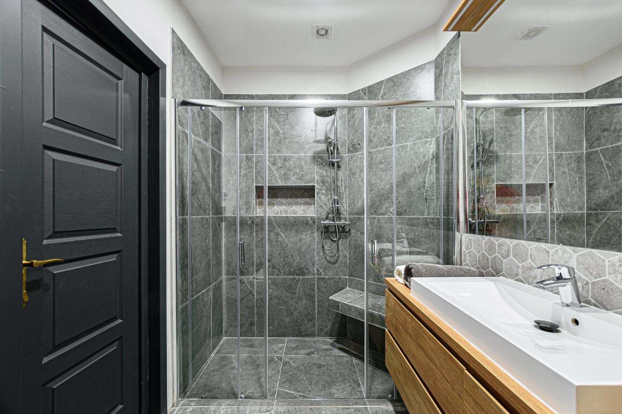 Apartmán Luxurious & Spacious In The Kertesz Street *